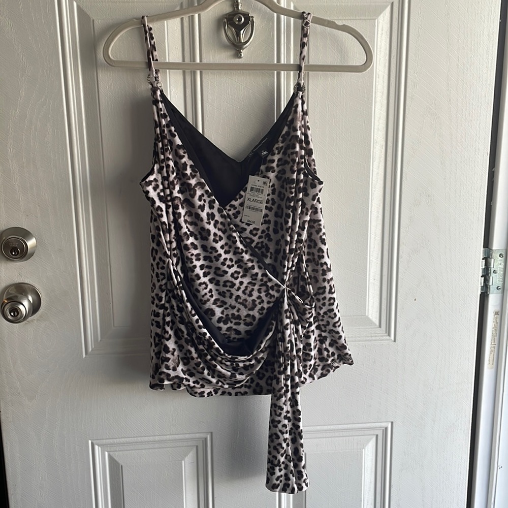 Beautiful classic cheetah top